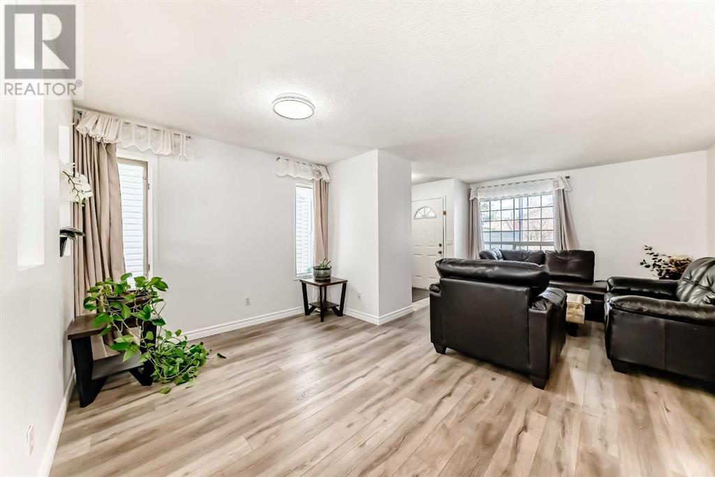 Single Family House for Sale in  Coventry Close NE Coventry Hills Calgary 