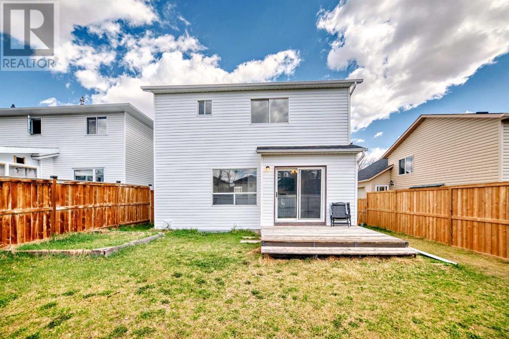 Single Family House for Sale in  Coventry Close NE Coventry Hills Calgary 