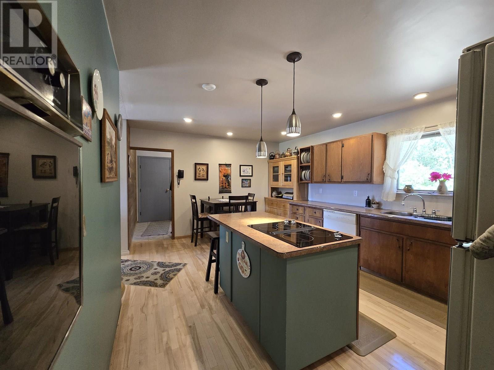 200 WHISKEYFILL ROAD, Valemount