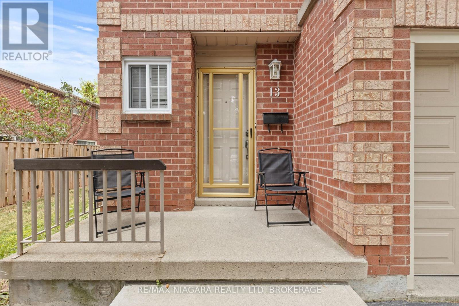 Photo 31 of 13 34 Dynasty Avenue, Hamilton ON
