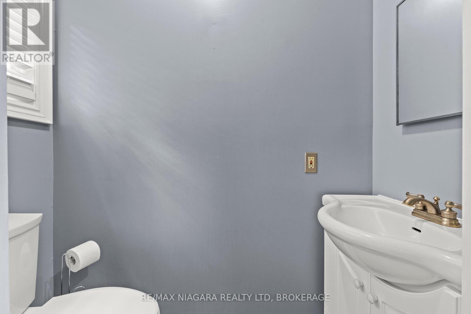 Photo 25 of 13 34 Dynasty Avenue, Hamilton ON