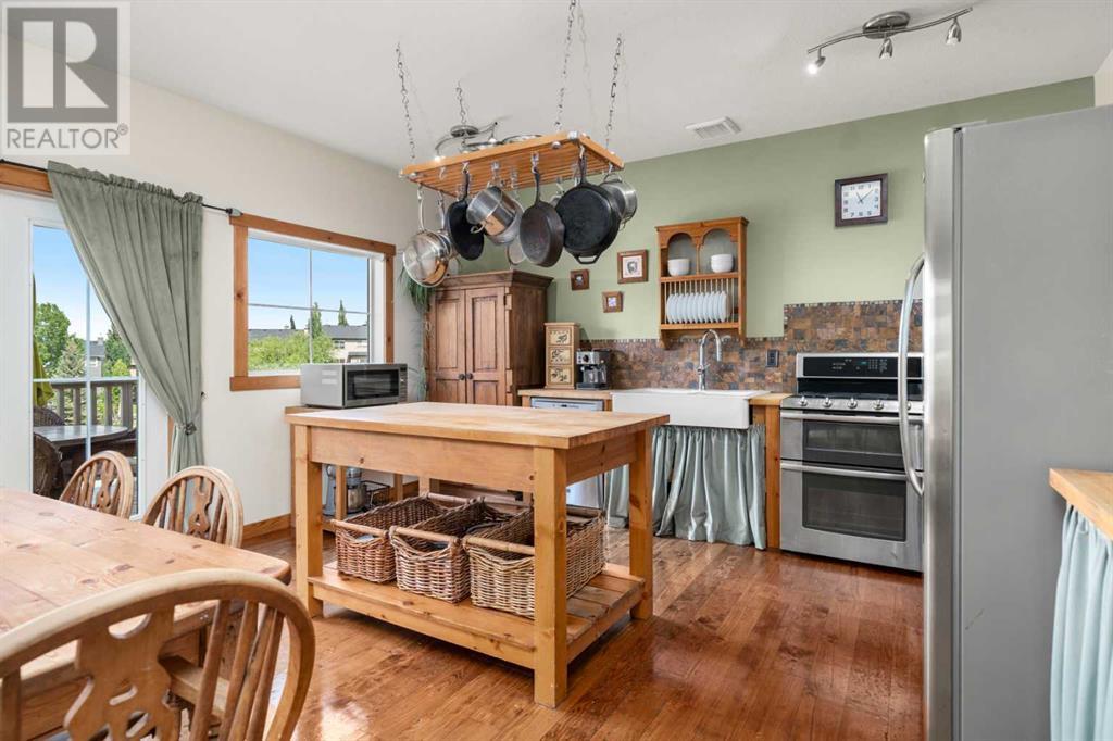 Single Family House for Sale in  Hidden Creek Heights NW Hidden Valley Calgary 