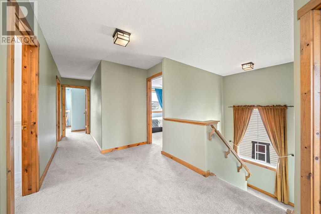 Single Family House for Sale in  Hidden Creek Heights NW Hidden Valley Calgary 