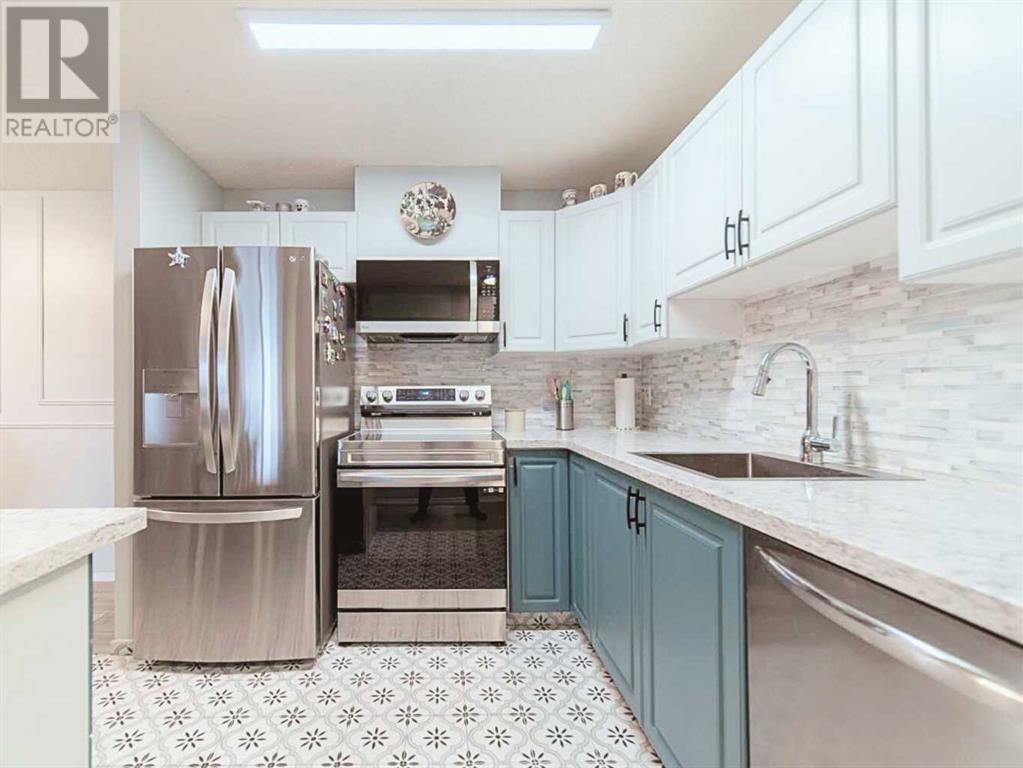 Single Family House for Sale in   Somervale Court SW Somerset Calgary 