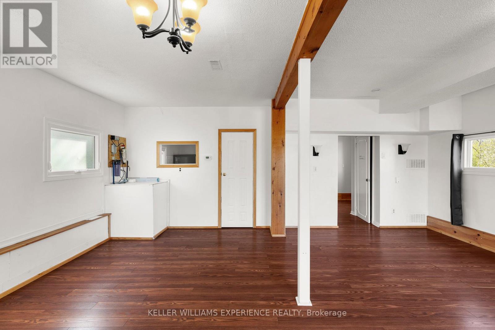 Photo 5 of 3 Courtland Street, Orillia ON
