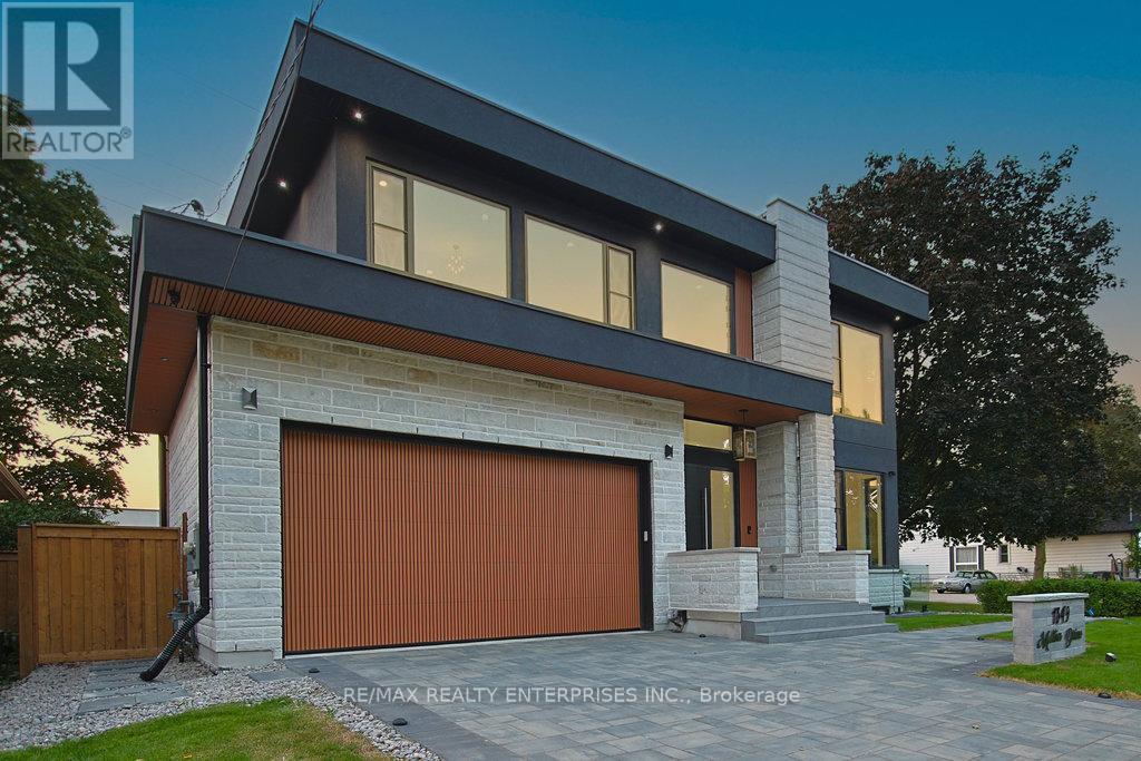 Photo 2 of 1349 Melton Drive, Mississauga ON