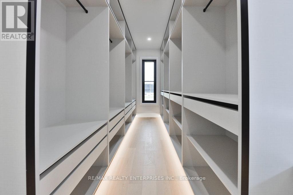 Photo 24 of 1349 Melton Drive, Mississauga ON