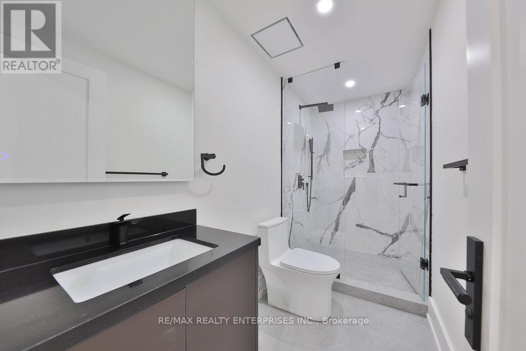 Photo 40 of 1349 Melton Drive, Mississauga ON