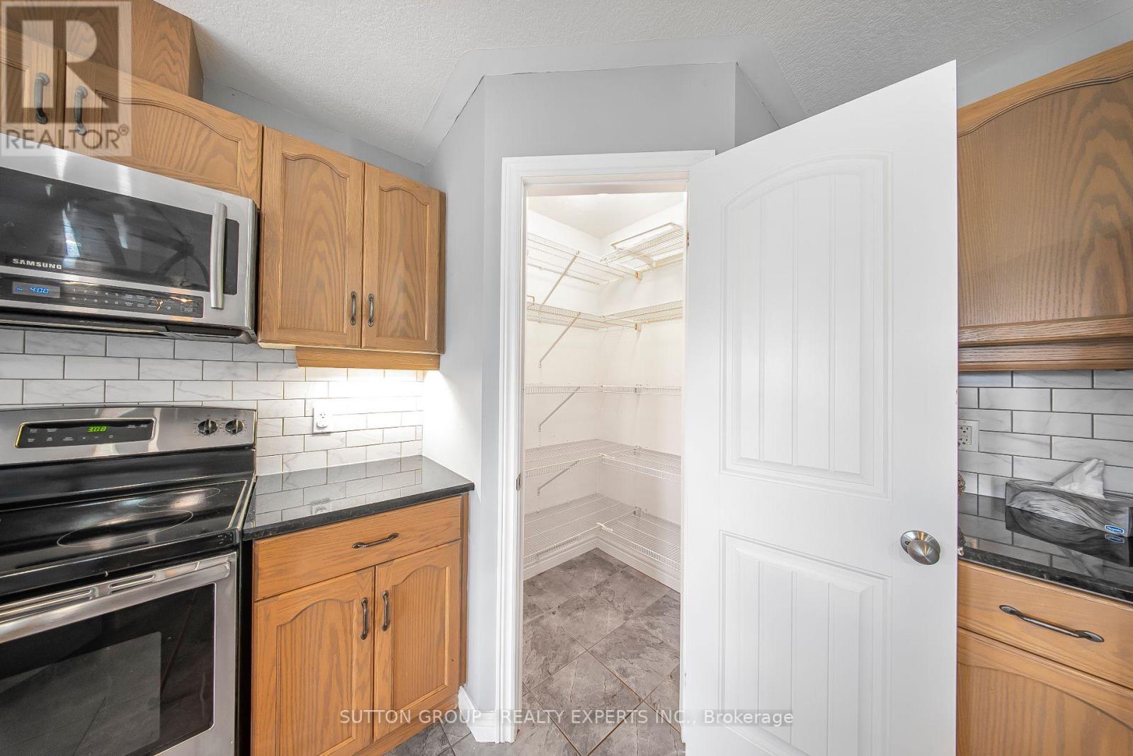 Photo 7 of 1441 Dunkirk Avenue, Woodstock ON
