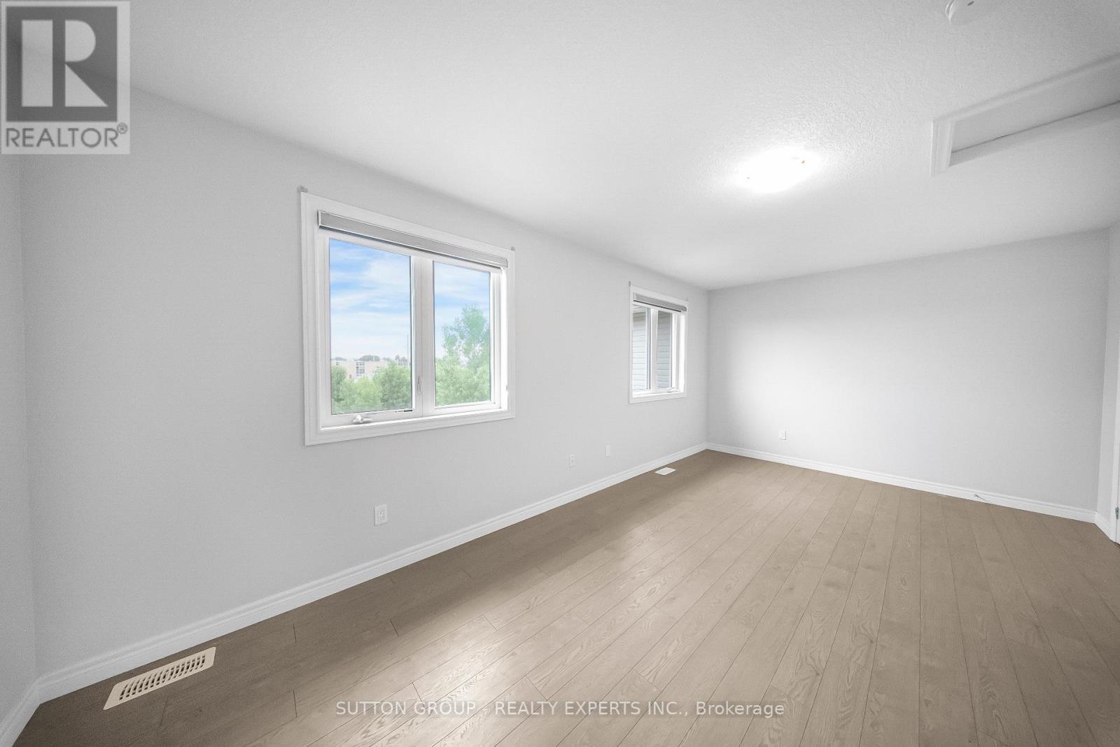 Photo 32 of 1441 Dunkirk Avenue, Woodstock ON