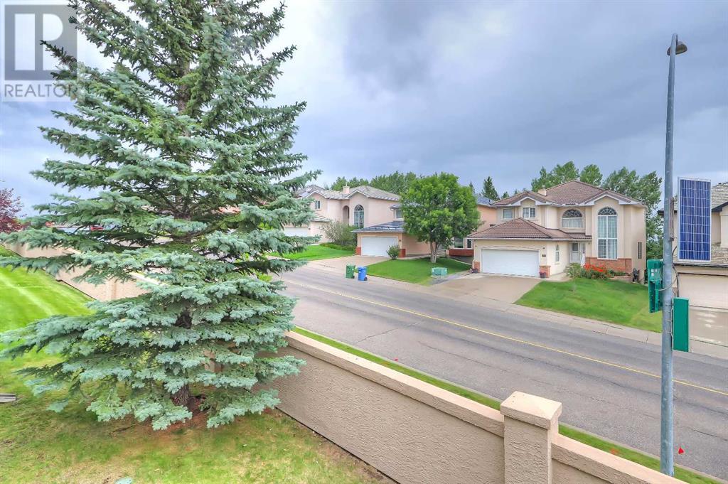 Single Family House for Sale in  Hamptons Link NW Hamptons Calgary 