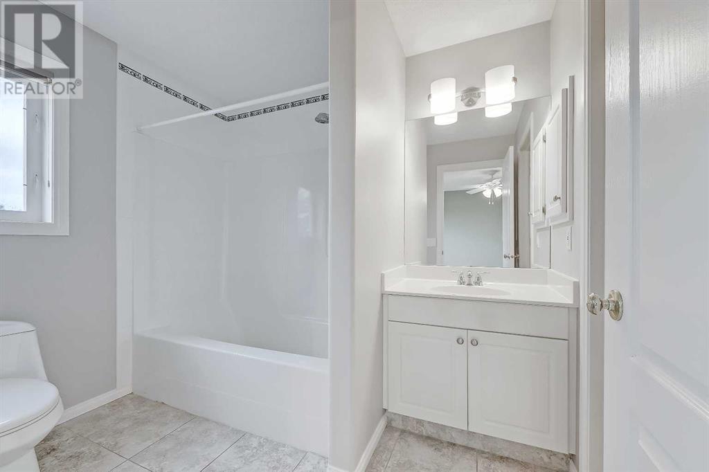 Single Family House for Sale in  Hamptons Link NW Hamptons Calgary 