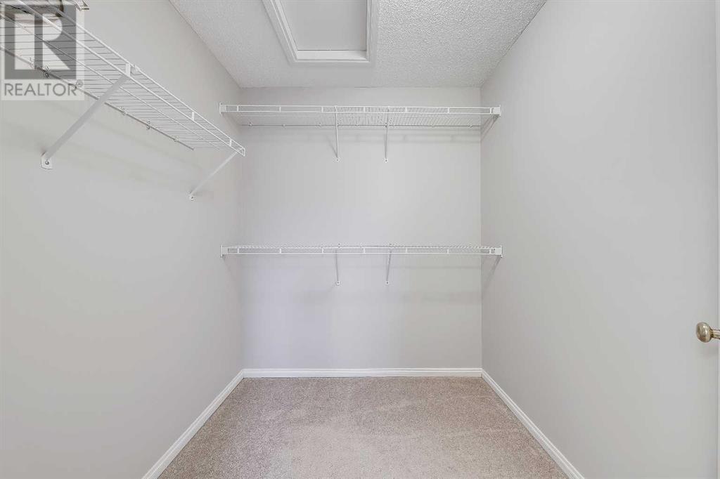 Single Family House for Sale in  Hamptons Link NW Hamptons Calgary 