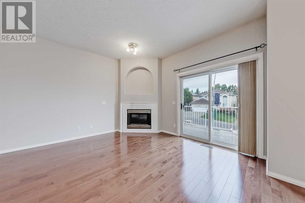 Single Family House for Sale in  Hamptons Link NW Hamptons Calgary 