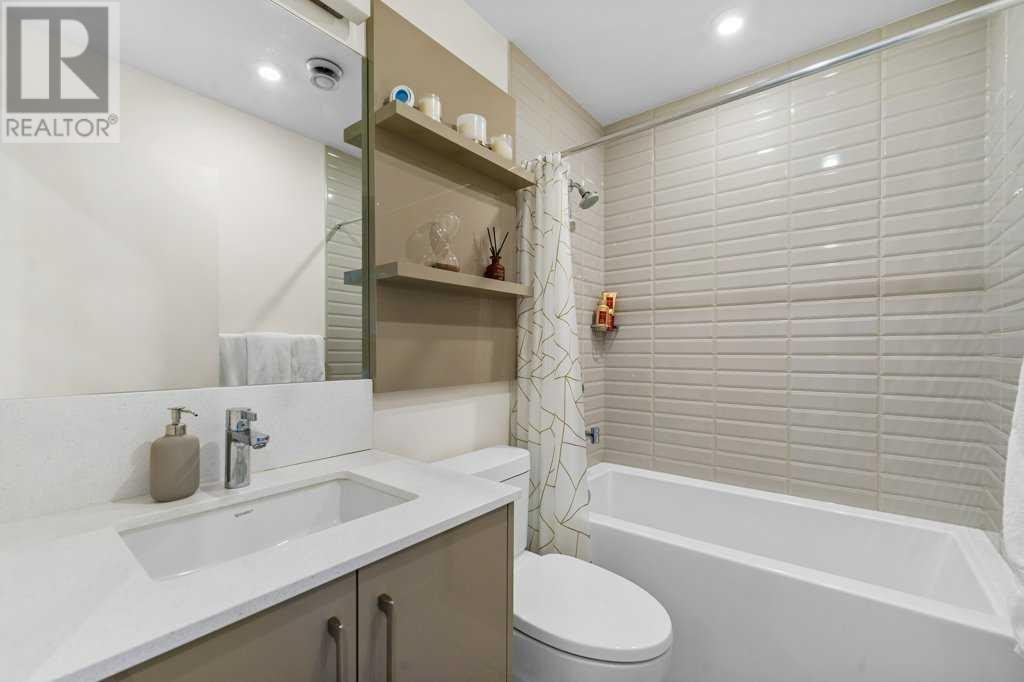 Single Family House for Sale in    Street NW Hillhurst Calgary 