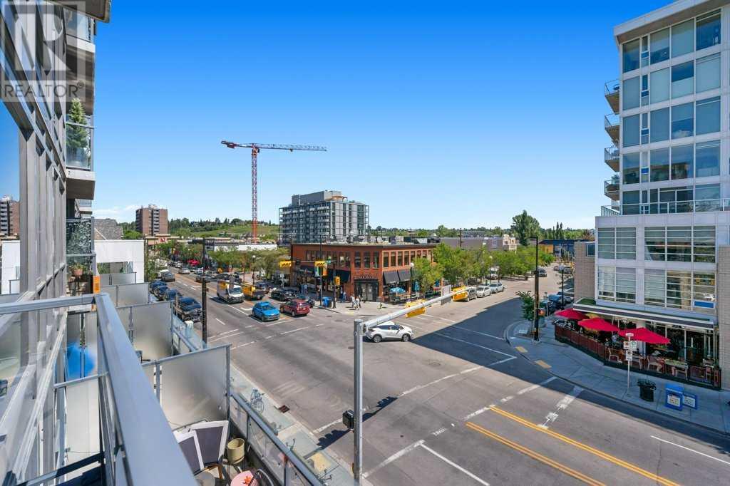 Single Family House for Sale in    Street NW Hillhurst Calgary 