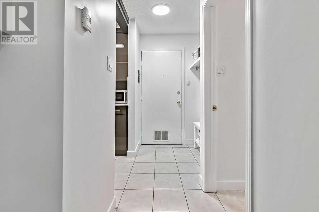 Single Family House for Sale in    Street NW Highland Park Calgary 