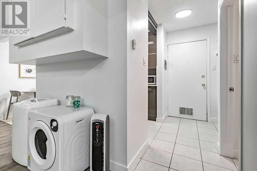 Single Family House for Sale in    Street NW Highland Park Calgary 