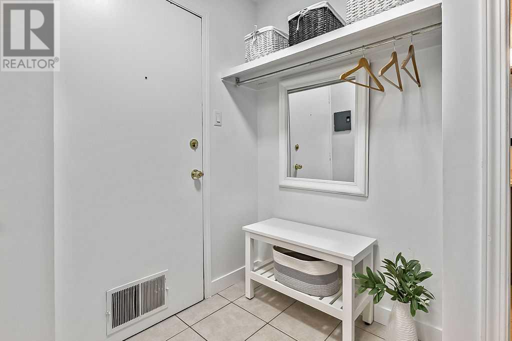 Single Family House for Sale in    Street NW Highland Park Calgary 