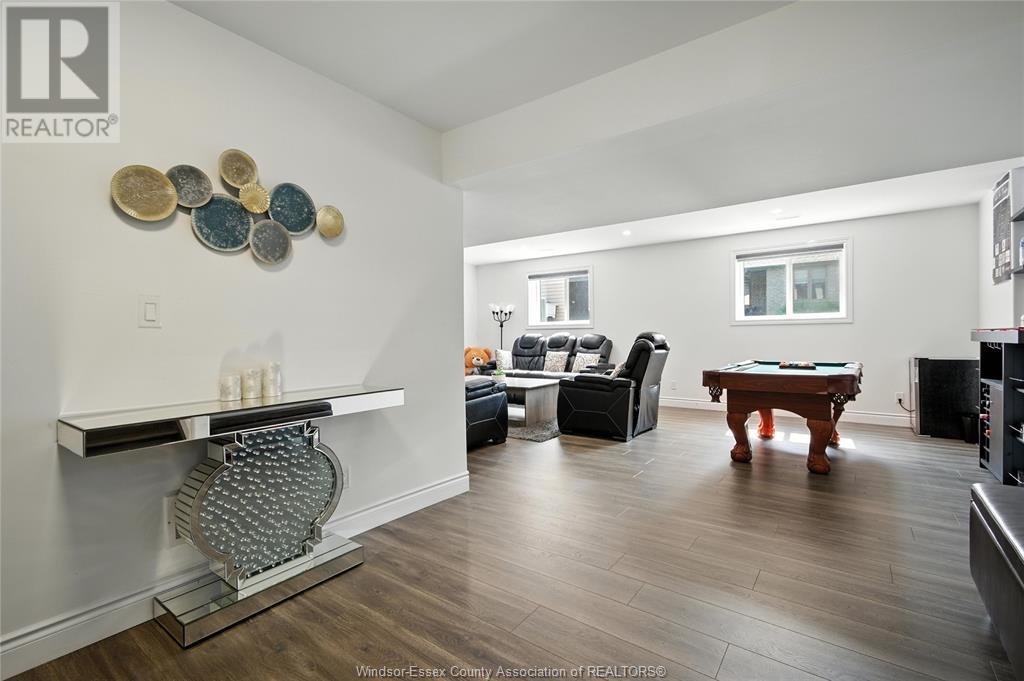 Photo 20 of 1541 Clearwater Avenue, Windsor ON