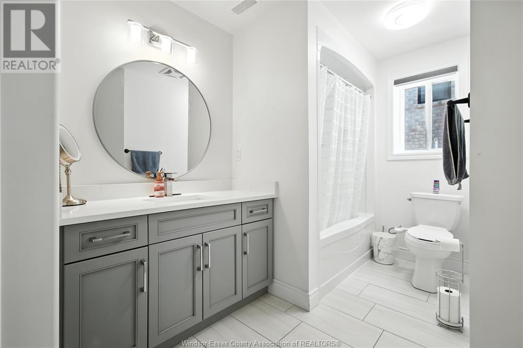 Photo 25 of 1541 Clearwater Avenue, Windsor ON