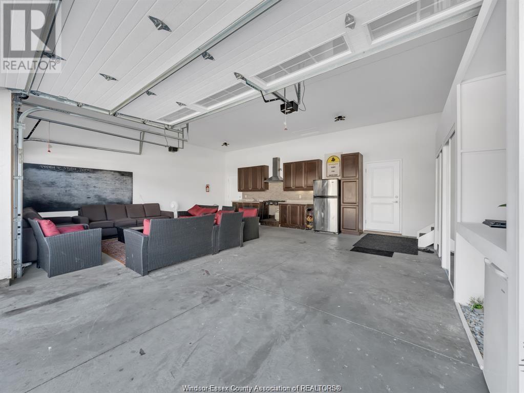 Photo 31 of 1541 Clearwater Avenue, Windsor ON