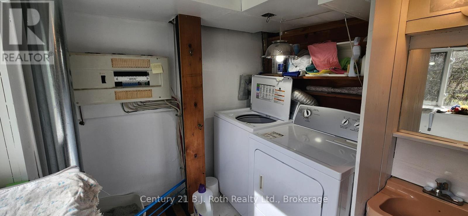 Photo 7 of 4 Stocking Lane, Huntsville ON