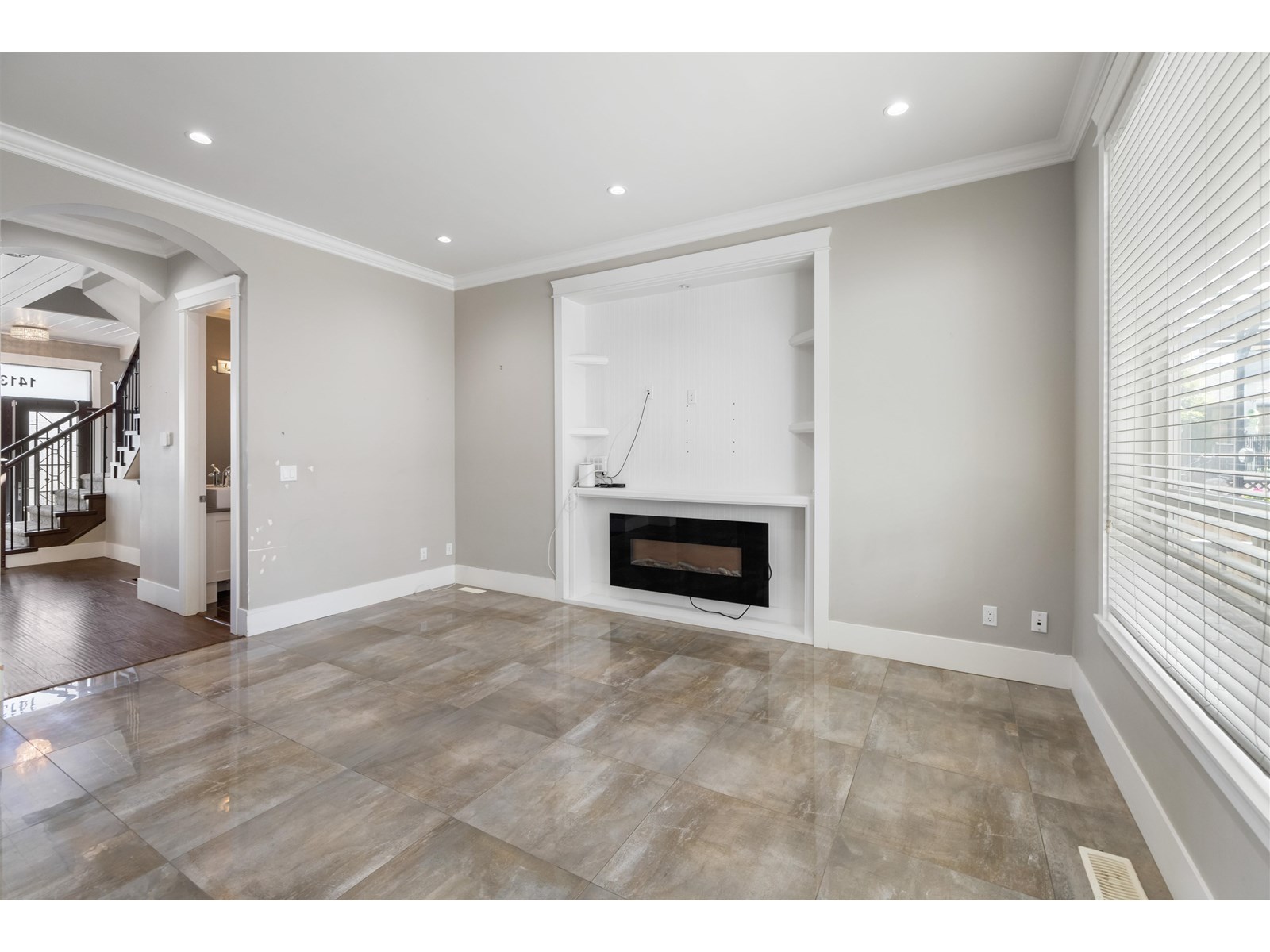 Photo 6 of 14138 60 A Avenue, Surrey BC