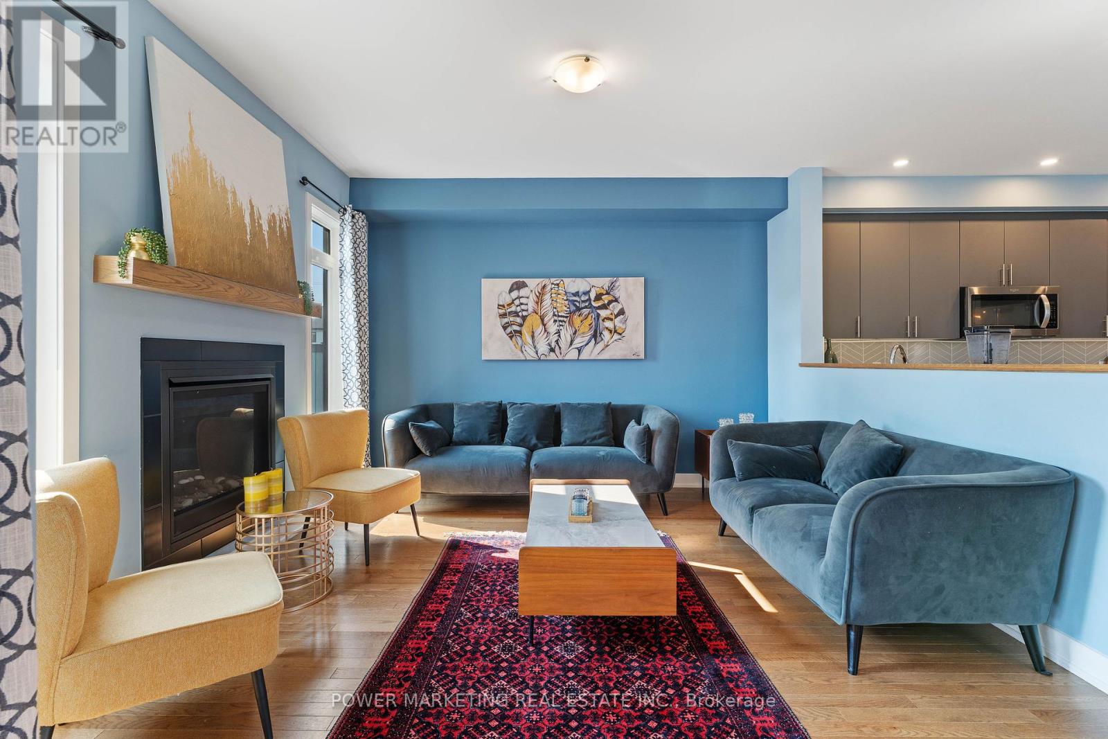 Photo 11 of 74 Finsbury Avenue, Ottawa ON