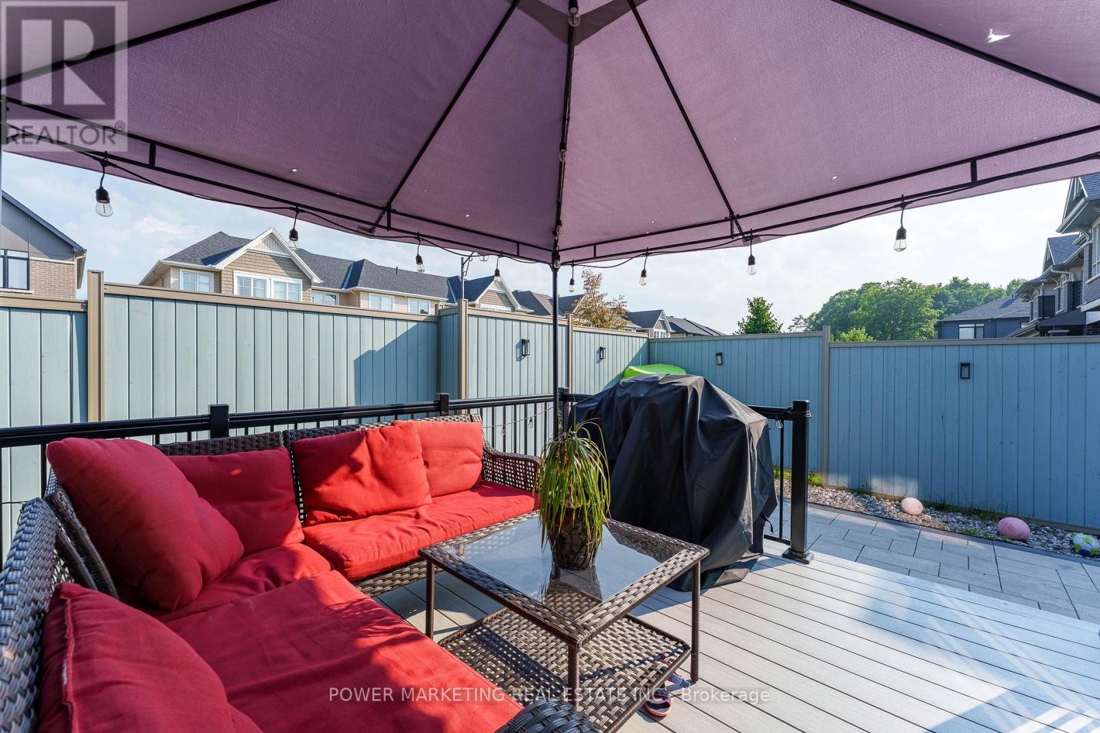 Photo 29 of 74 Finsbury Avenue, Ottawa ON