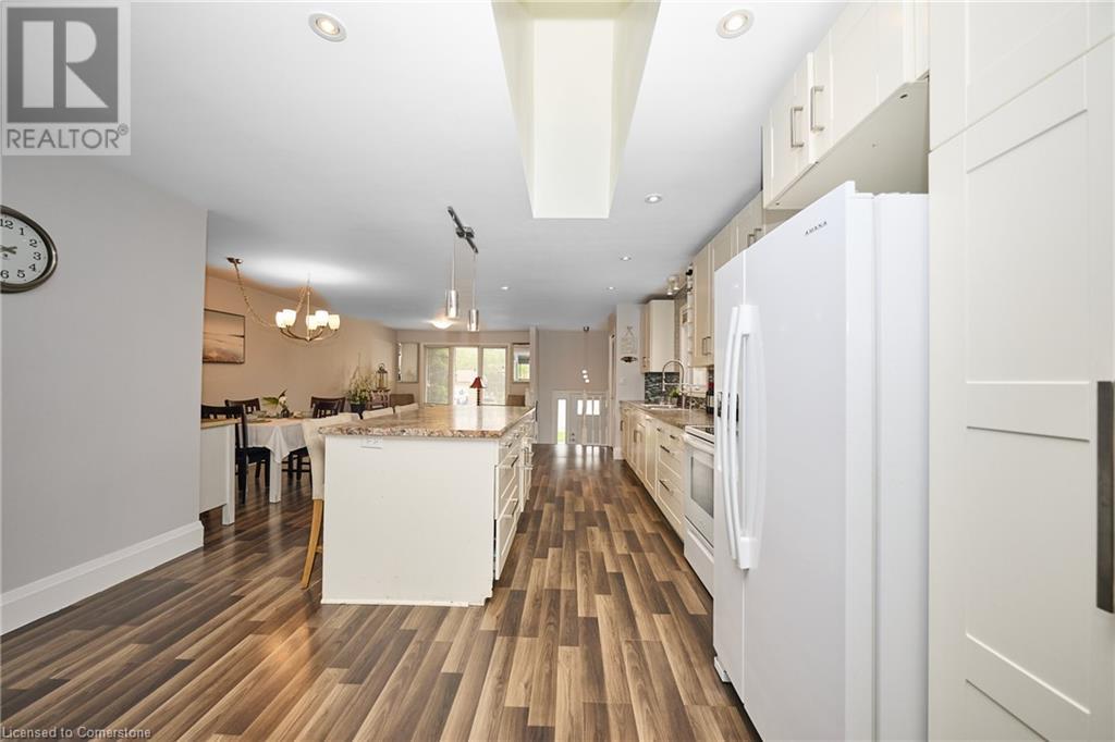 Photo 14 of 3958 23rd Street, Vineland ON
