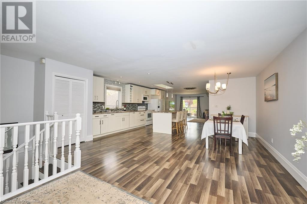 Photo 20 of 3958 23rd Street, Vineland ON