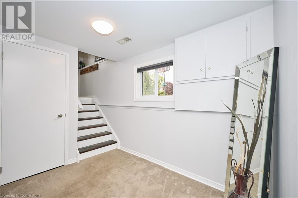 Photo 23 of 3958 23rd Street, Vineland ON