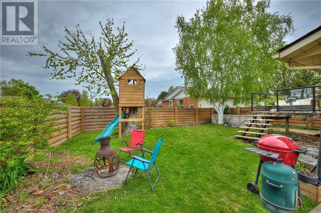 Photo 30 of 3958 23rd Street, Vineland ON