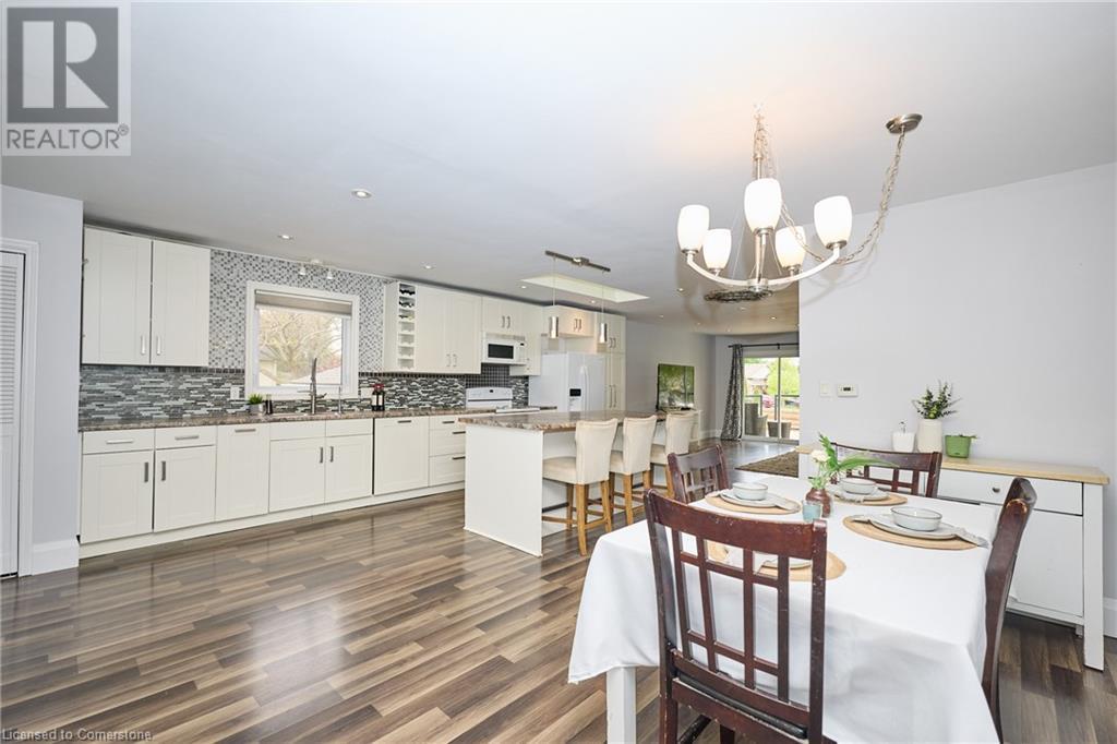 Photo 9 of 3958 23rd Street, Vineland ON