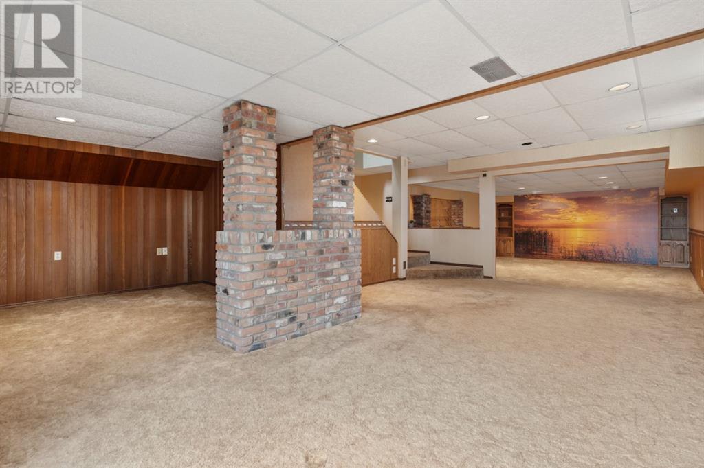 Photo 40 of 4211 69 Street, Camrose AB