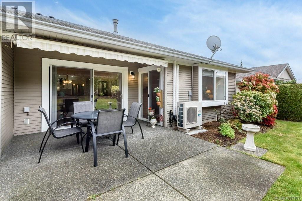 #111 1919 ST. ANDREWS PL - Image 37