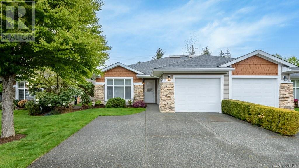 #111 1919 ST. ANDREWS PL - Image 40