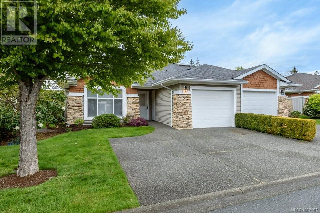 #111 1919 ST. ANDREWS PL - Image 32