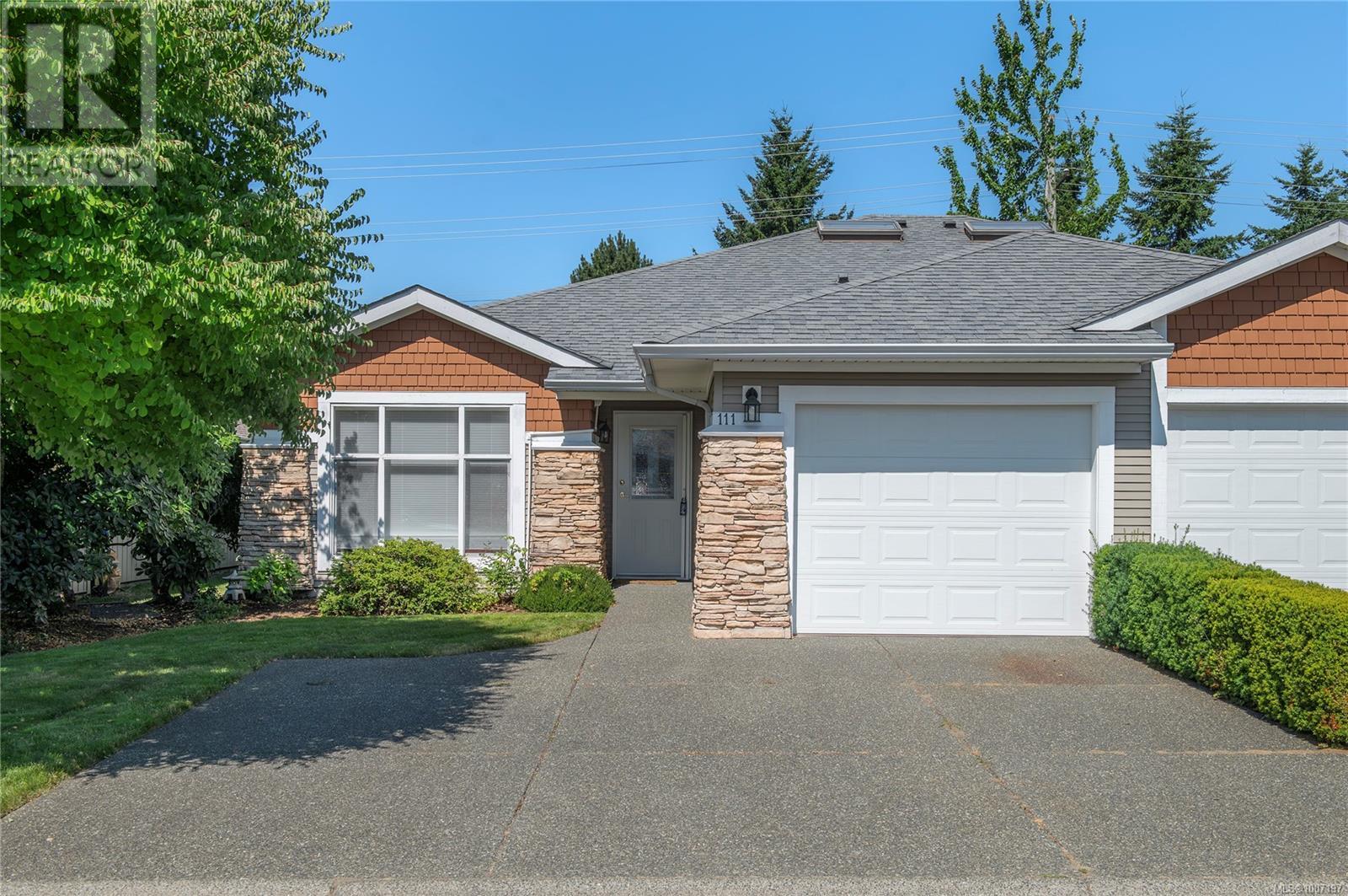 #111 1919 ST. ANDREWS PL - Image 41