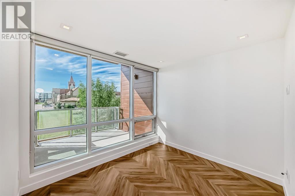 Single Family House Multi-level for Sale in   Broadcast Avenue SW West Springs Calgary 