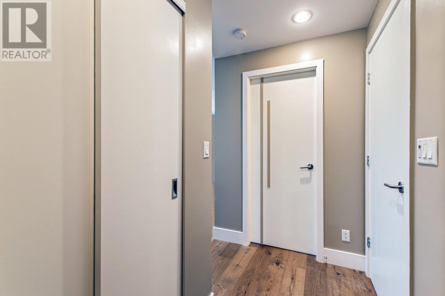 307 2040 Springfield Road, Kelowna