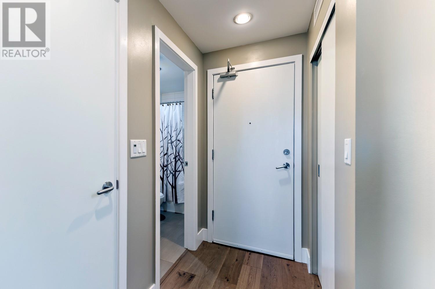 307 2040 Springfield Road, Kelowna
