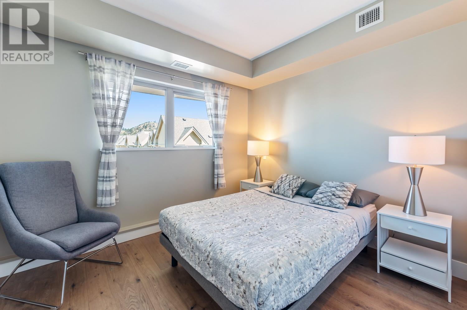 307 2040 Springfield Road, Kelowna