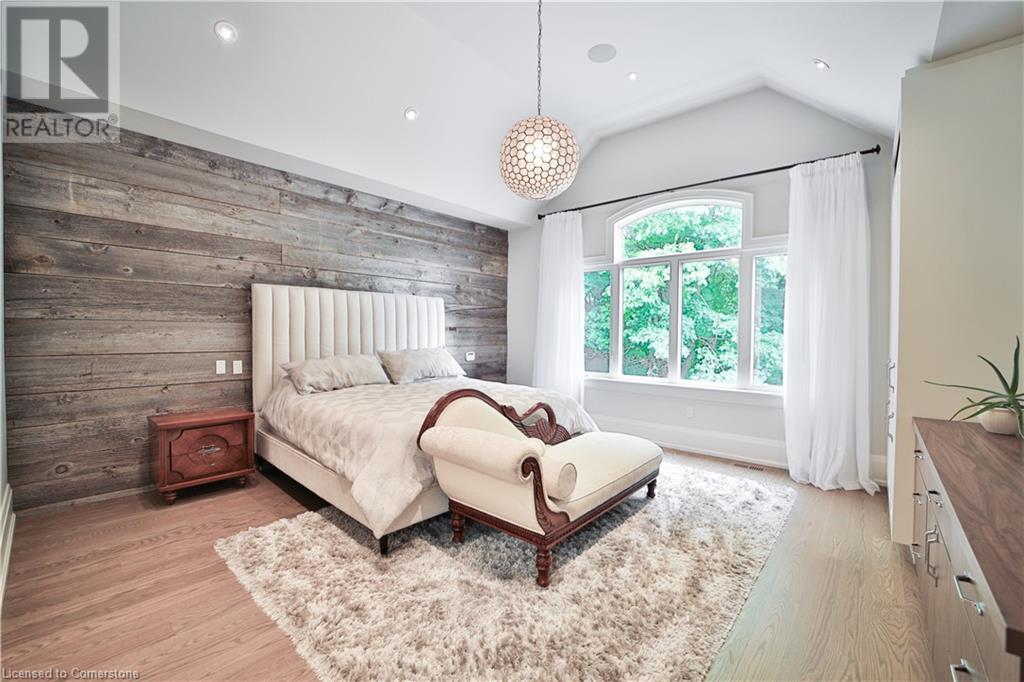 Photo 33 of 298 Shoreview Road, Burlington ON