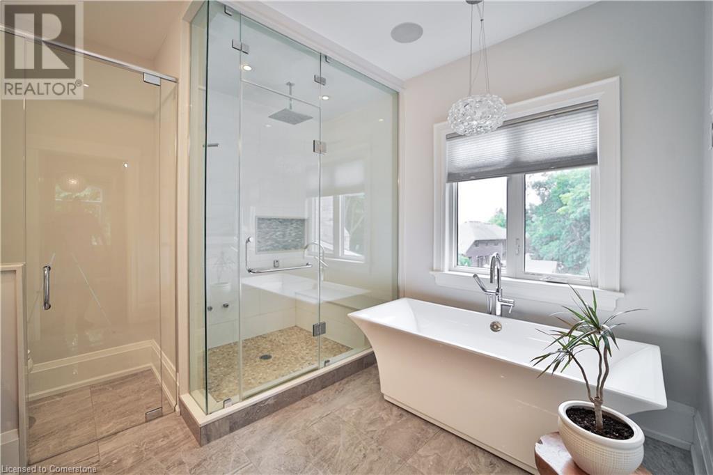 Photo 35 of 298 Shoreview Road, Burlington ON