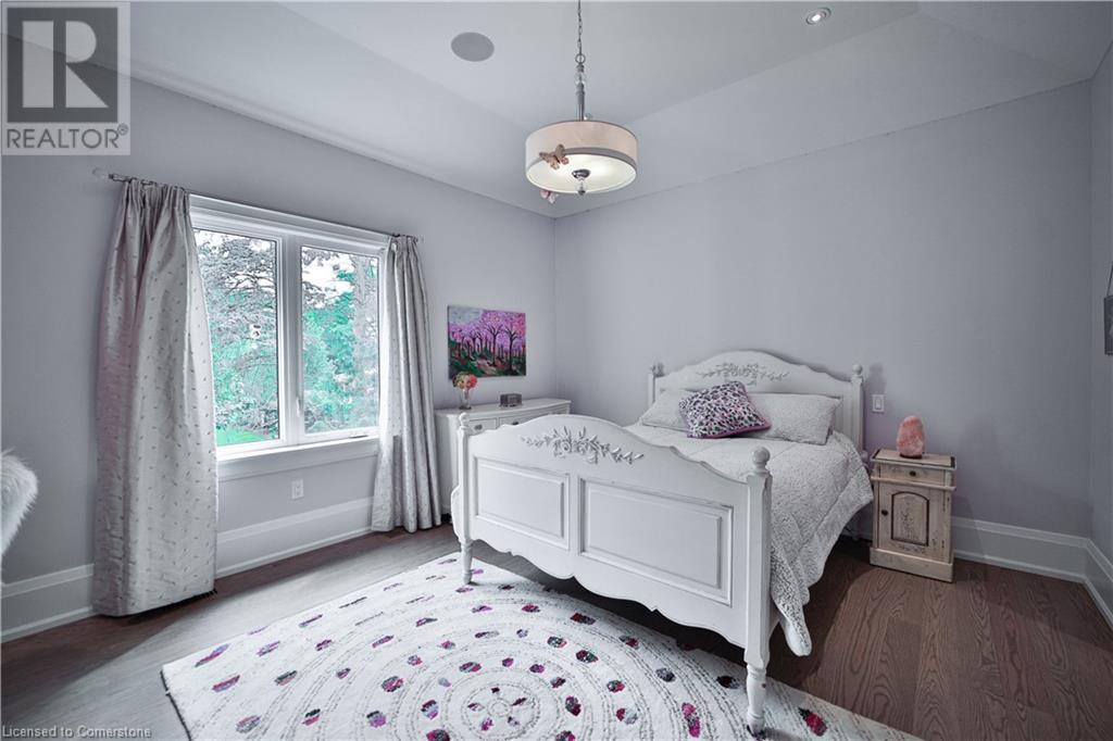 Photo 25 of 298 Shoreview Road, Burlington ON