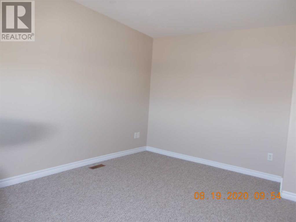 Photo 16 of 10329 70 Avenue, Grande Prairie AB