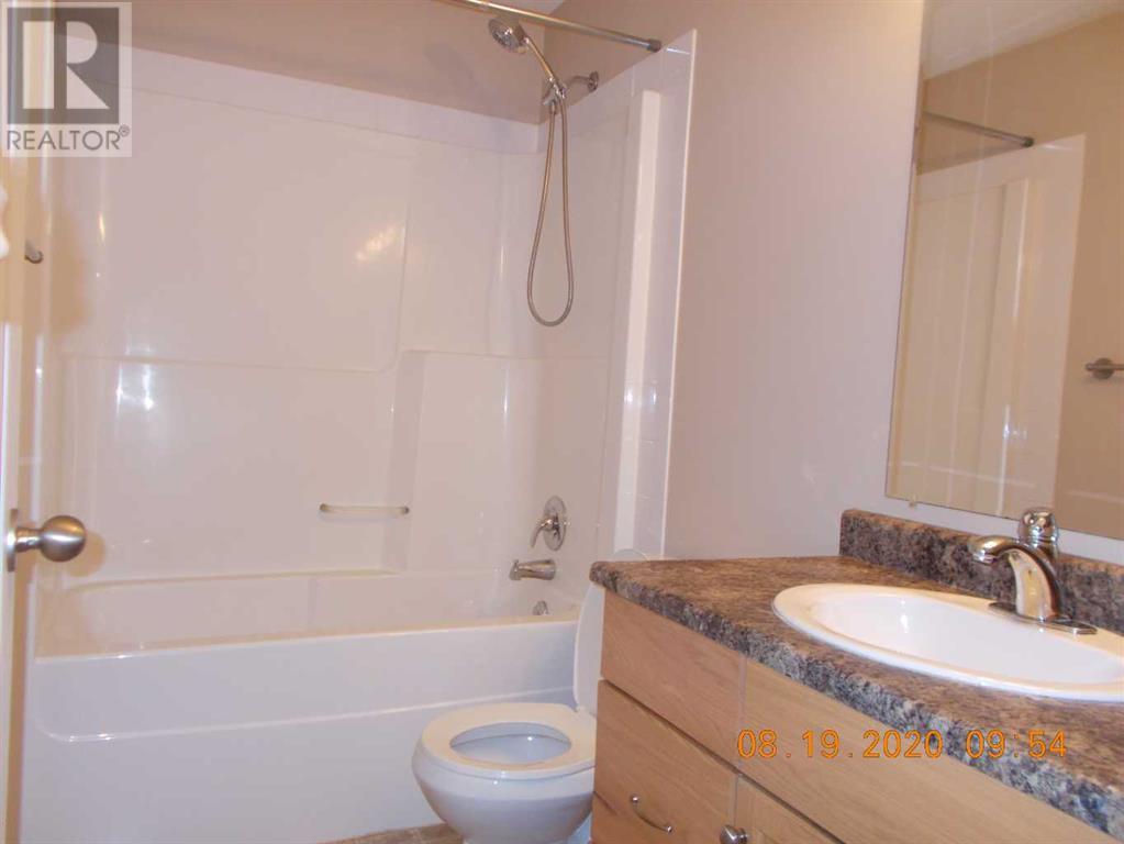 Photo 18 of 10329 70 Avenue, Grande Prairie AB