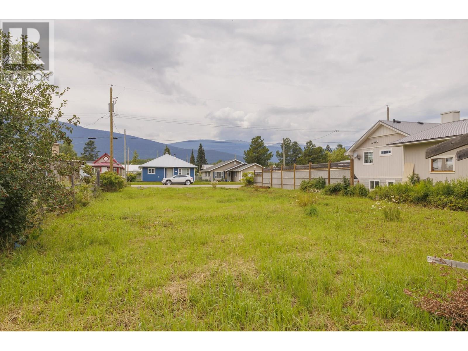 874 3RD AVENUE, McBride